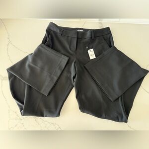 Express Editor Slim Flare Low Rise Stretch Pants, Size 2L, NWT, Black